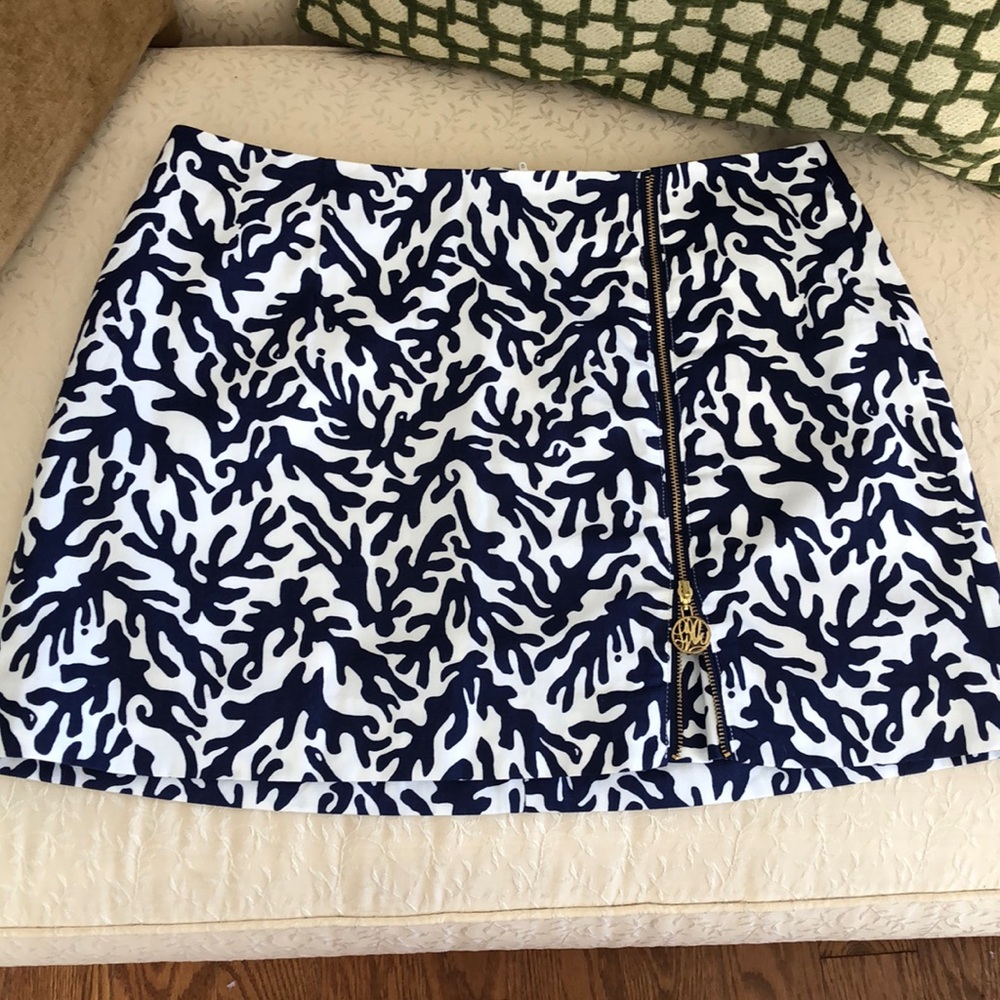 Lilly Pulitzer Size 6 Skort/Skirt